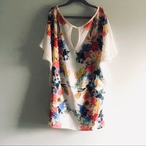🌺Floaty Floral Blouse🌺